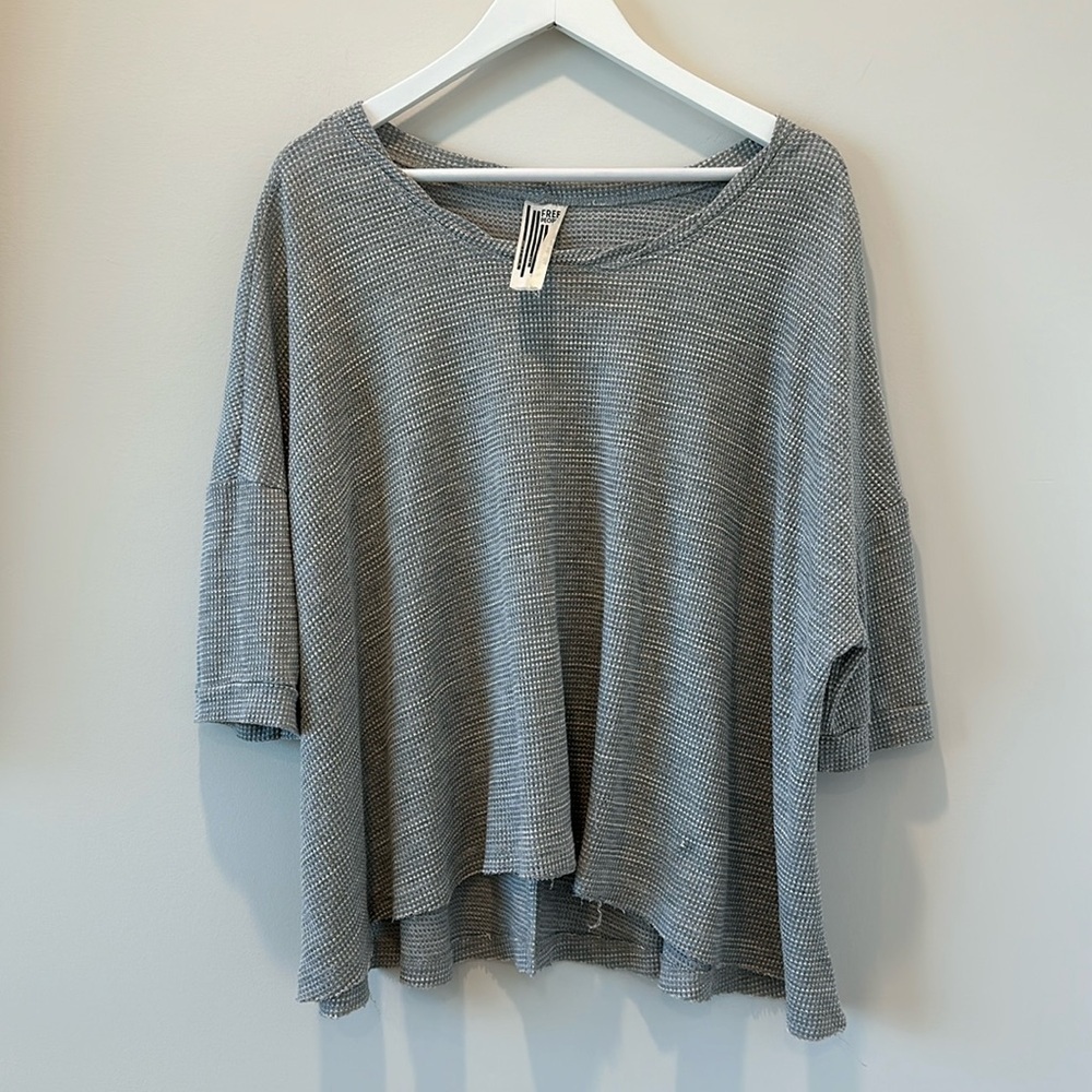 Free People America Oversized Split Back Gray Knit Sweater Top Loose Flowy Boho